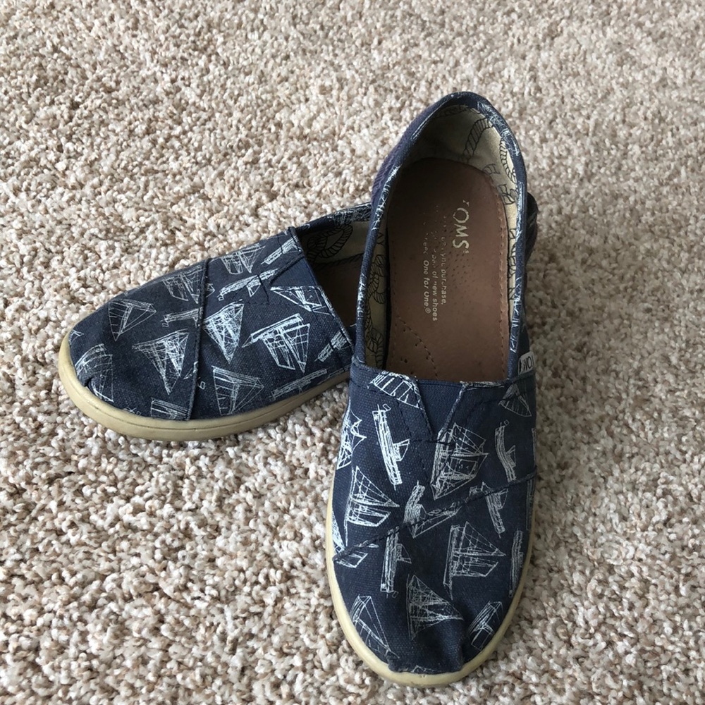 TOMS-Youth